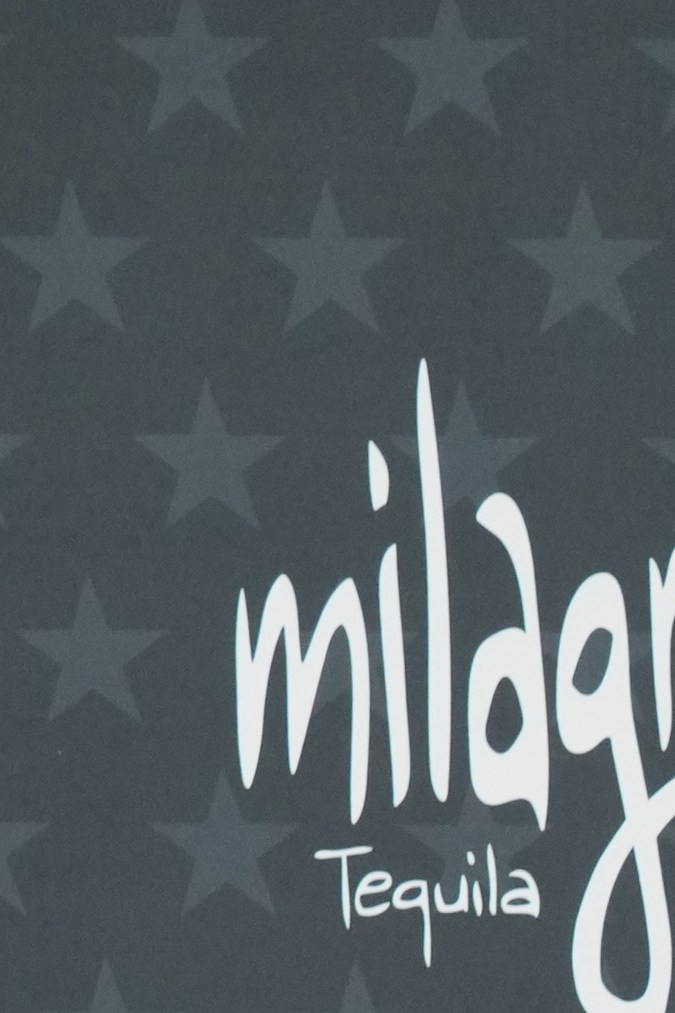 Mia Goth en la alfombra roja de los Critics Choice Awards 2026.