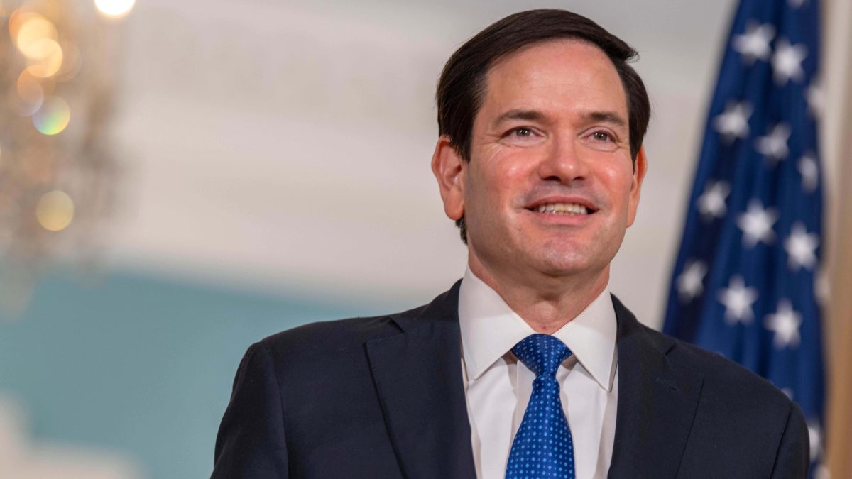 Marco Rubio niega querer ser coach de Miami Dolphins tras despido de Mike McDaniel