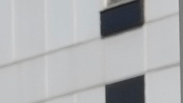 El comandante de la Patrulla Fronteriza de EE. UU., Gregory Bovino (segundo desde la izquierda), camina con otros agentes durante un operativo el domingo 11 de enero de 2026 en St. Paul, Minnesota.