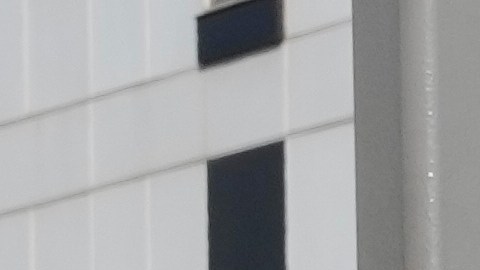 El comandante de la Patrulla Fronteriza de EE. UU., Gregory Bovino (segundo desde la izquierda), camina con otros agentes durante un operativo el domingo 11 de enero de 2026 en St. Paul, Minnesota.