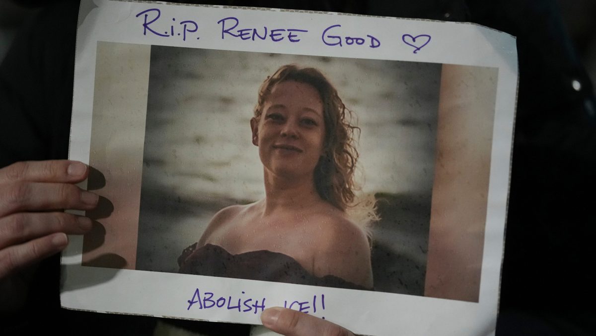 Fiscales federales renuncian por preocupación sobre investigación del tiroteo por parte de ICE en Minneapolis