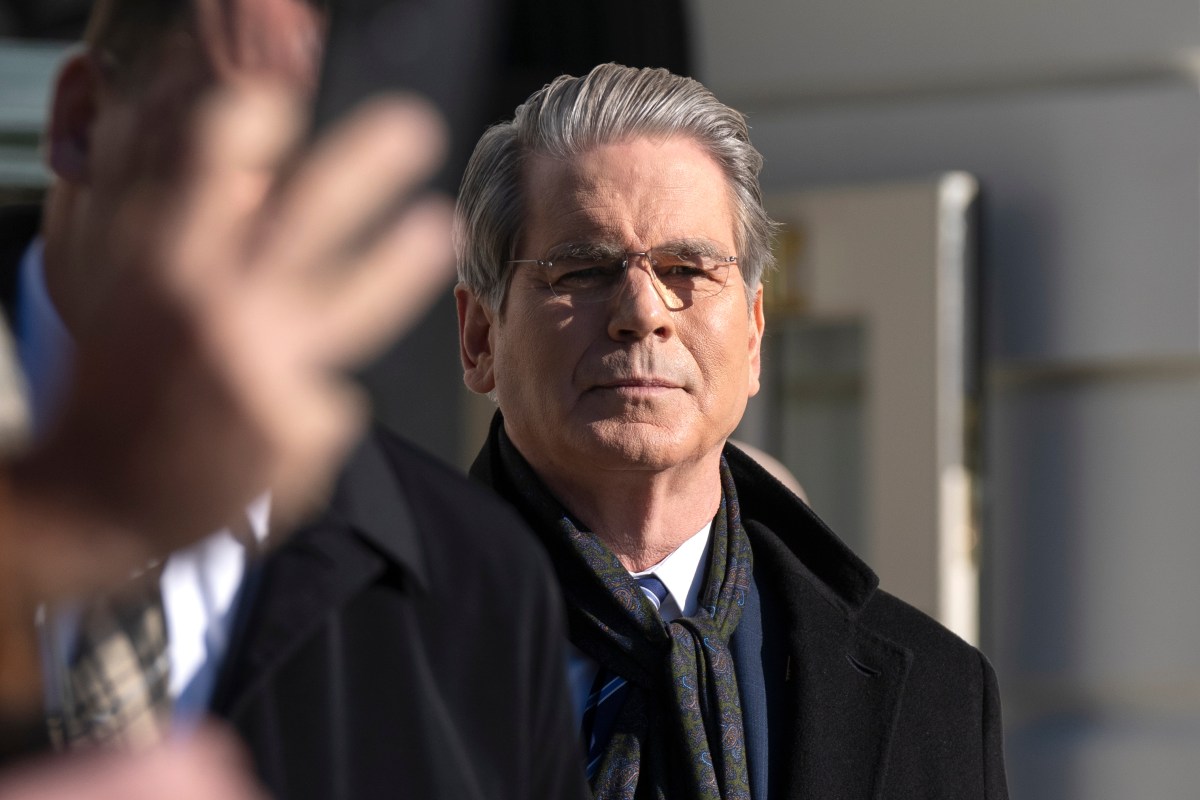 Aranceles por Groenlandia son para “evitar una emergencia nacional”, dice Bessent