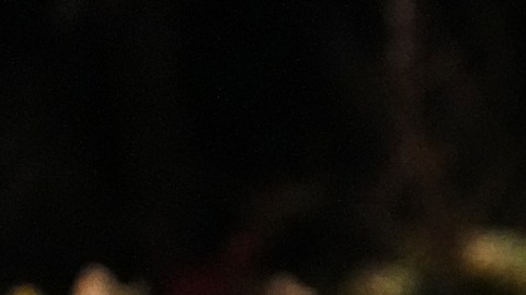 Un cartel de Alex Pretti, de 37 años, quien fue asesinado a tiros por un agente de la Patrulla Fronteriza, se muestra durante una vigilia el sábado 24 de enero de 2026 en Minneapolis.