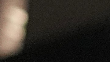 Una persona exige justicia en una manifestación en Minnesota.