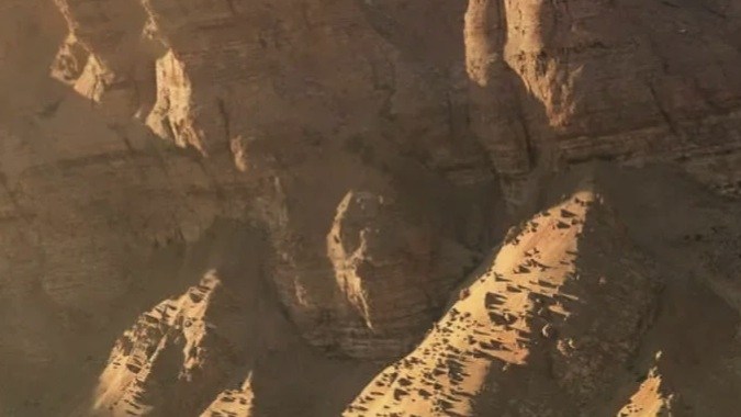 Falcons Flight montaña rusa más rapida del mundo 2026