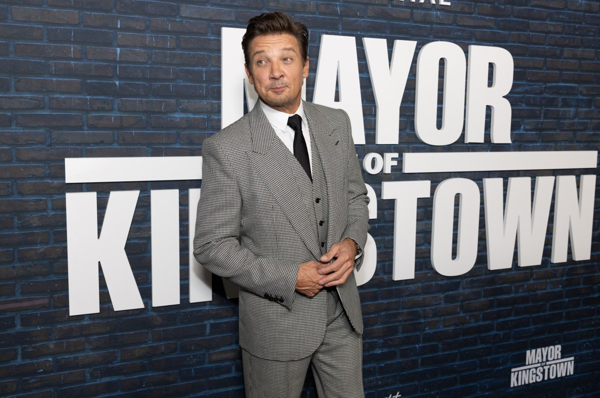Jeremy Renner bromeó sobre el accidente que casi le cuesta la vida hace tres años