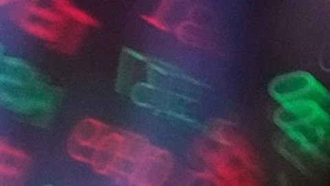 La incertidumbre en los mercados ha obligado a muchos hogares a revisar cómo manejan su dinero.