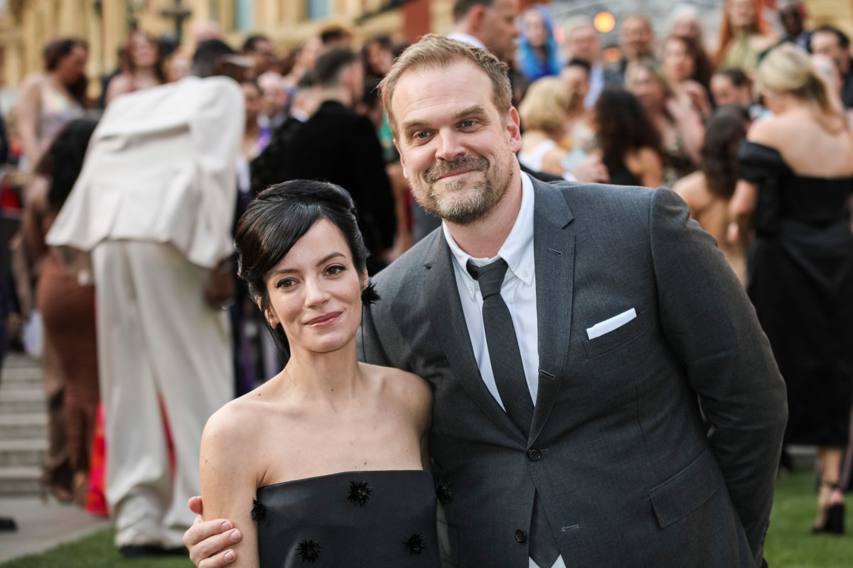 Lily Allen y David Harbour rebajan el precio de su casa en Brooklyn