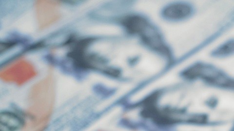 Los créditos automotrices se han encarecido debido a la salida del mercado de modelos económicos.