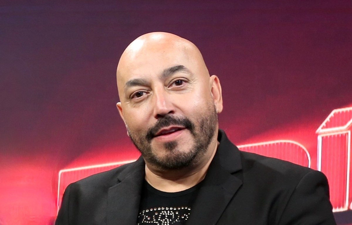 Lupillo Rivera dice cuál es la estrategia que deben tener los participantes de ¿Apostarías por mí?