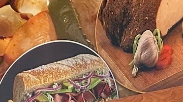 De izquierda a derecha: Mary O’Brien (ganadora de la canasta), Sandra Segura (staff ambassador), Adriana Huinatl (NYC DOHMH) consejera de solicitudes certificada de CAC, y Mayte Mendoza (staff ambassador).