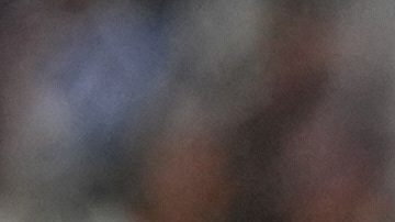 Lionel Messi, del Inter de Miami, hace un gesto durante un partido amistoso internacional contra Alianza Lima de Perú.