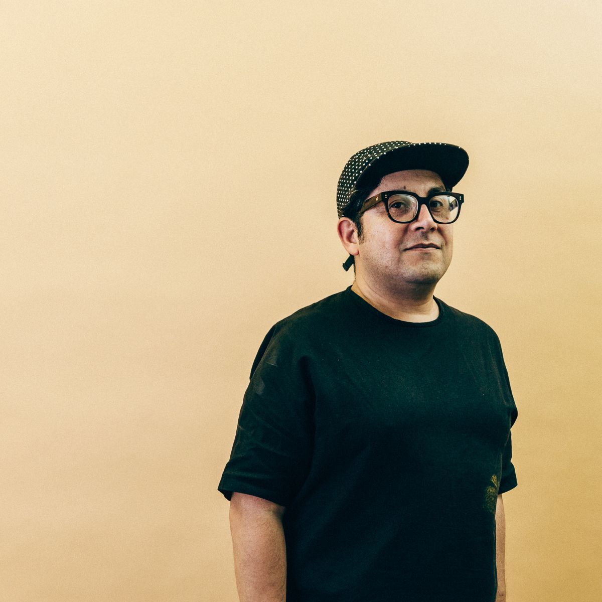 ‘Songs From Liquid Days’, retorna con emoción y fuego latino