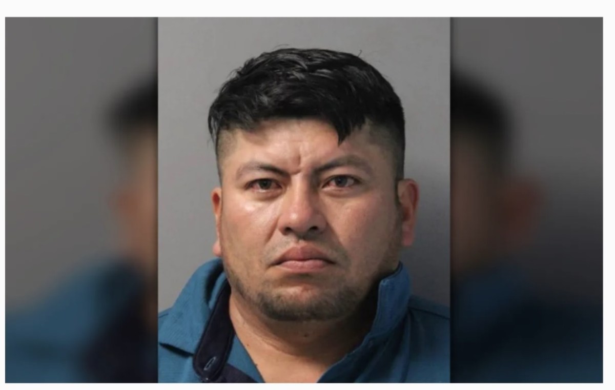 Hispano acuchilló a ex novia delante de sus niños: sentencia en Nueva York