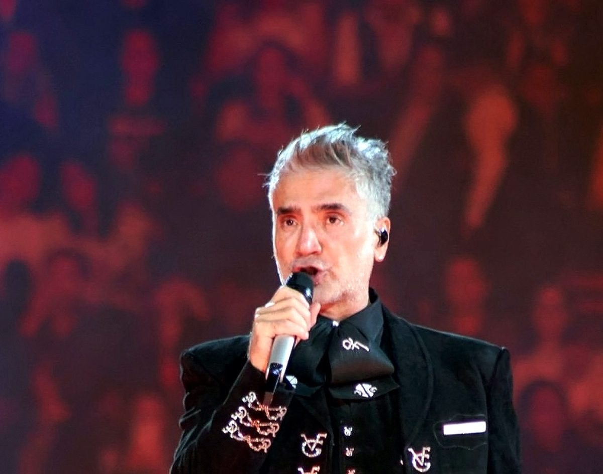 Hospitalizan de emergencia a nieta de Alejandro Fernández