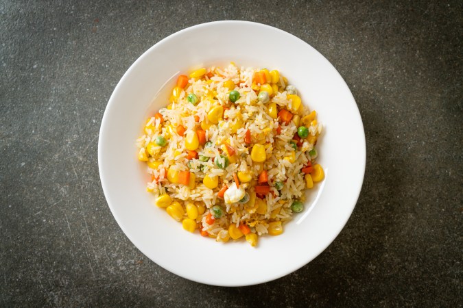 Al mezclar legumbres con arroz integral obtenemos una calidad nutricional superior. Ideal para quienes buscan controlar su peso sin pasar hambre.