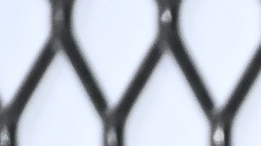 Lejos de asumirlo como una ofensa personal, Kutcher defendió la postura del diseñador y subrayó que se trató de una decisión profesional.