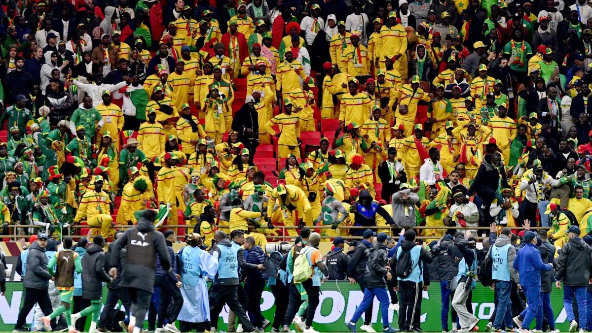 Marruecos acudirá a FIFA y CAF tras la polémica retirada de Senegal en la final de la Copa África