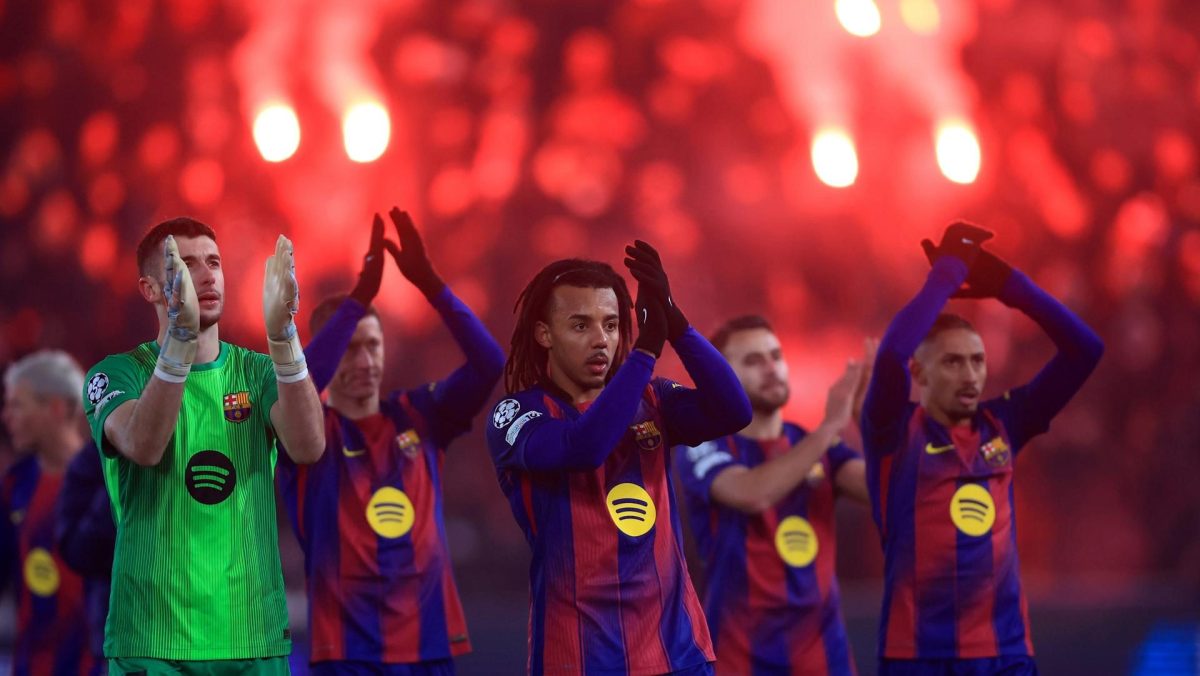 El Barcelona venció 4-2 al Slavia Praga y roza el pase directo a octavos de Champions League