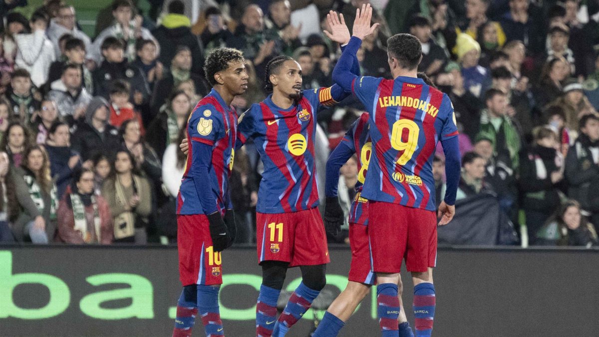 El FC Barcelona eliminó al Racing y se metió en cuartos de final de la Copa del Rey