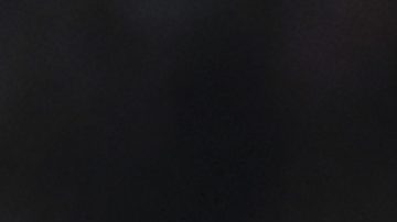 Miguel Borja celebra durante un partido con River Plate.