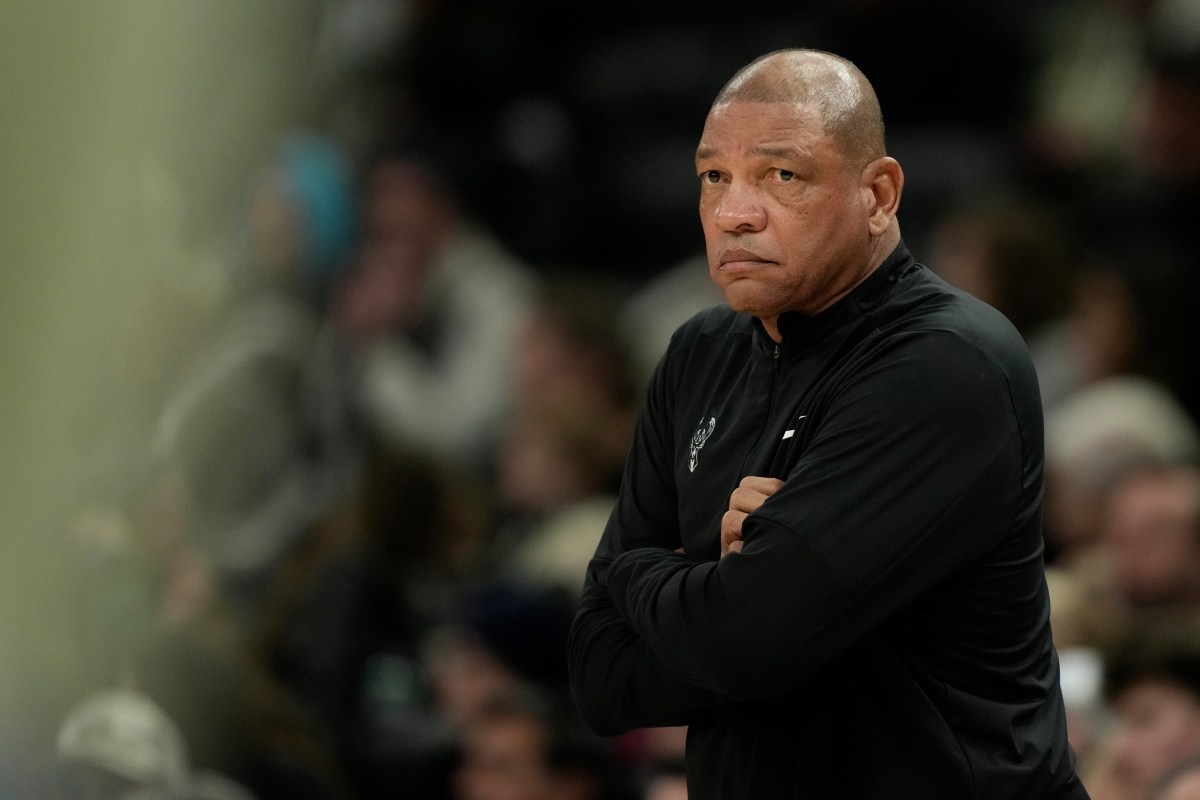 Doc Rivers, leyenda de la NBA, ataca a Trump tras asesinato de ICE en Minnesota