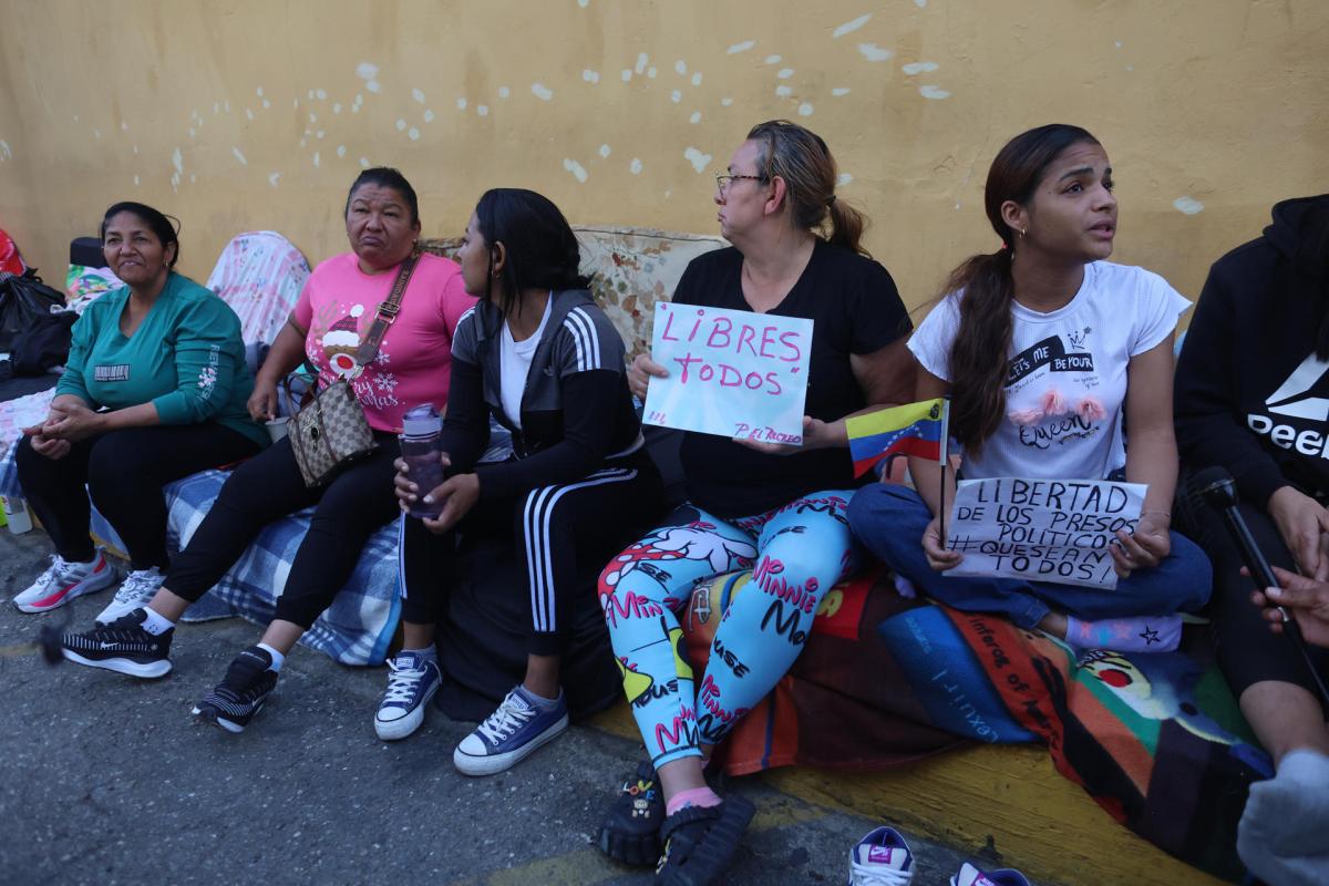 Temor entre familiares de presos políticos en Venezuela ante posibles nuevas muertes
