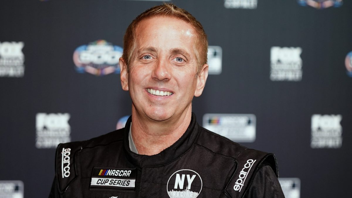 Sale a la luz video del robo a la casa del fallecido piloto de NASCAR Greg Biffle