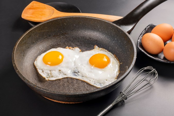 El huevo: la Proteína Patrón por excelencia. El ingrediente que 'completa' al arroz para crear una nutrición de alto rendimiento.