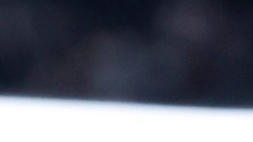 El dueño de los Dallas Cowboys, Jerry Jones, aparece en la cobertura previa del partido de la NFL.