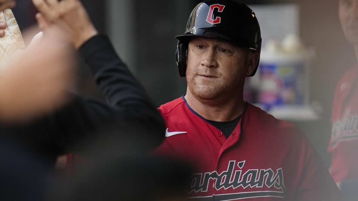 Exjugador de Arizona Diamondbacks denuncia racismo gubernamental tras asesinato de Alex Pretti