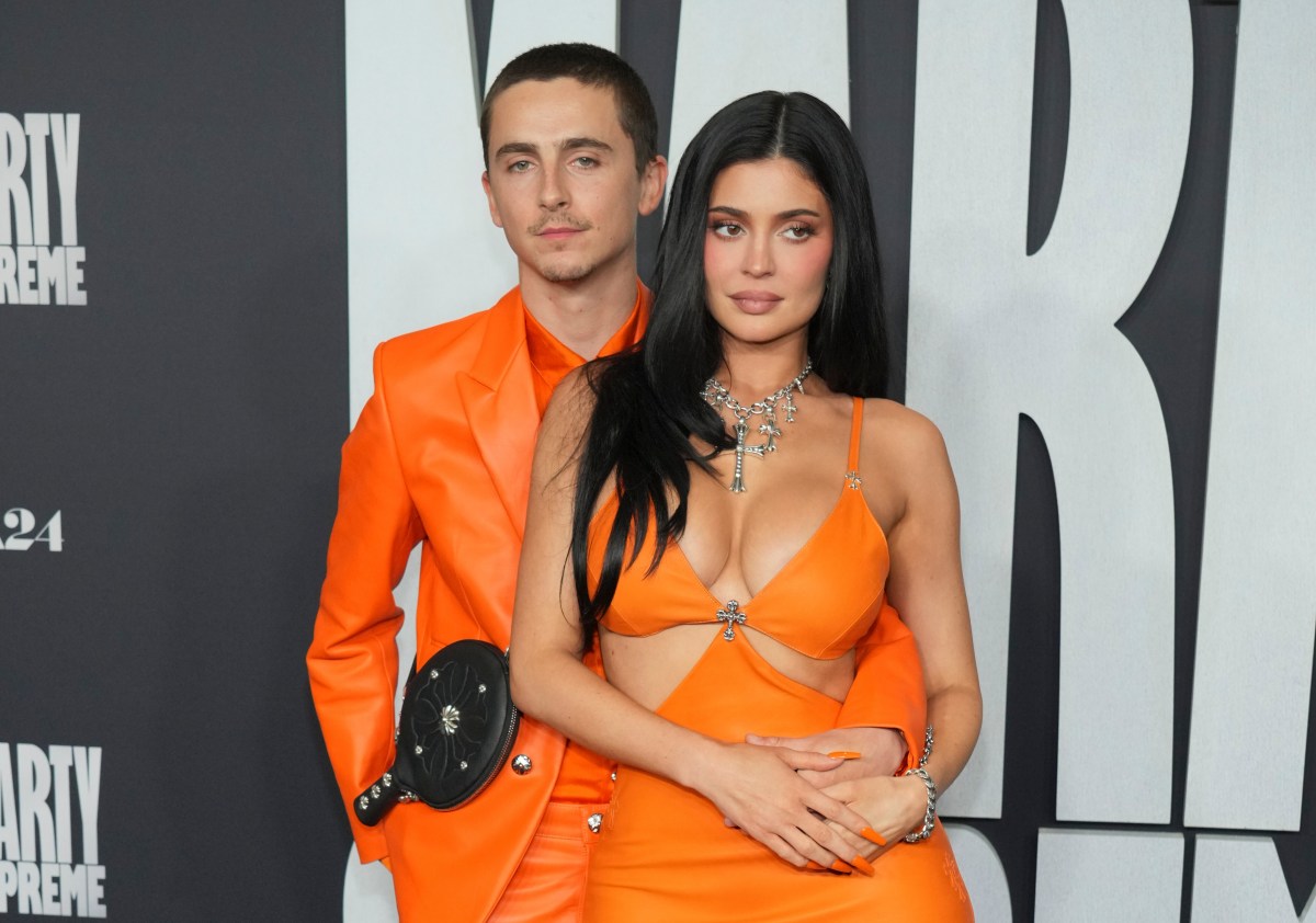 Kylie Jenner vive incómodo momento frente a Timothée Chalamet en los Golden Globes 2026