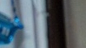 Foto difundida por el DHS de la secretaria de seguridad nacional, Kristi Noem, en el operativo de ICE en Minneapolis.