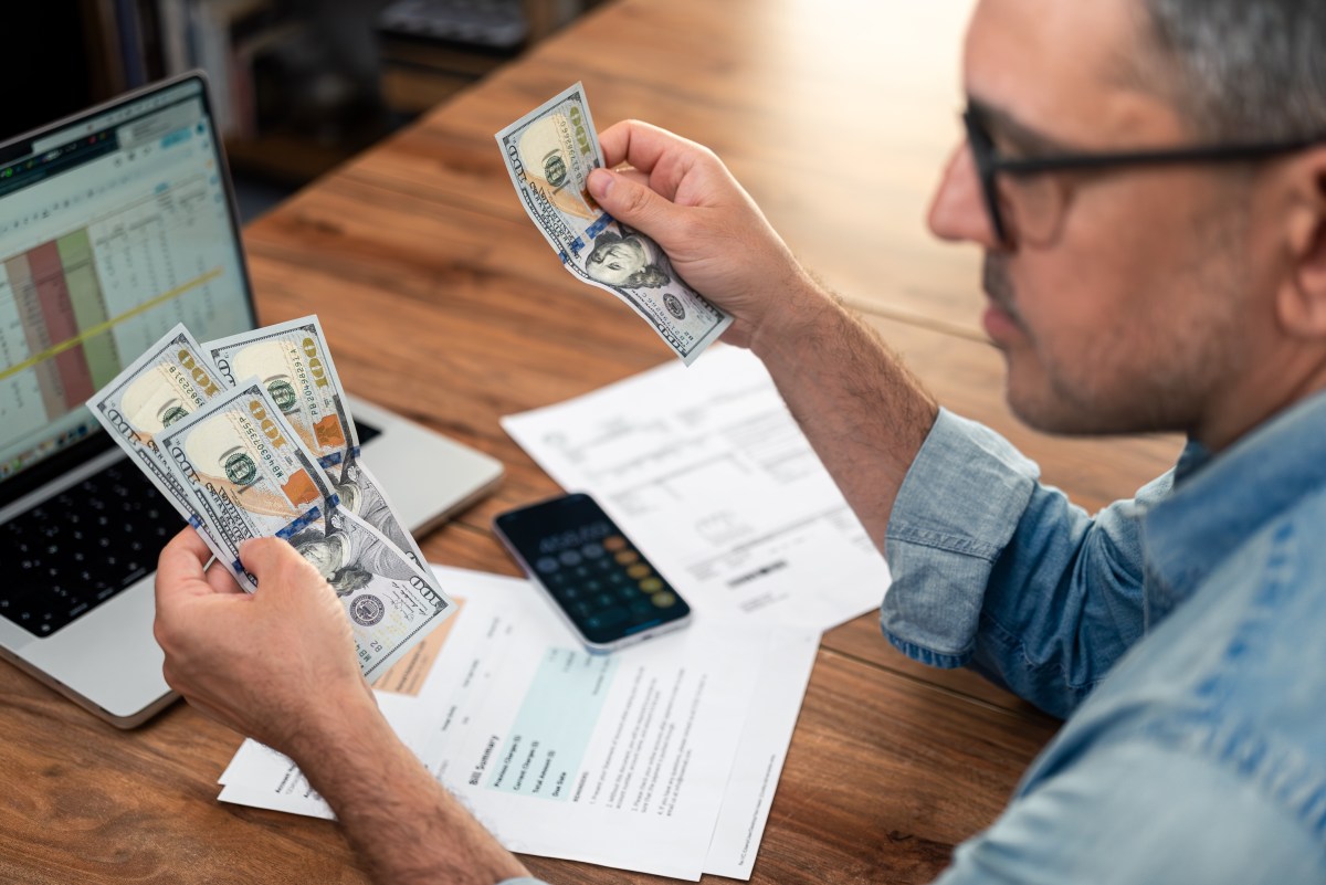 Los días en los que no te conviene pagar tus facturas