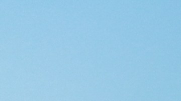 Tras un largo periodo de pausa, que incluyó la pandemia del COVID, el proyecto fue reactivado y actualmente ya se han completado decenas de pisos.