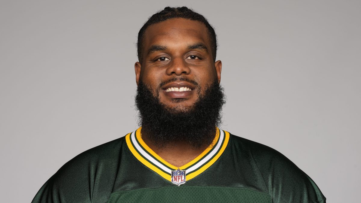 Estrella de Green Bay Packers, Rasheed Walker, arrestado en aeropuerto de Nueva York