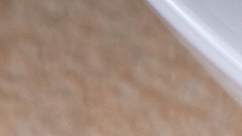 Prepara este cheesecake fit alto en proteínas con solo dos ingredientes. Solo necesitas galletas, yogur y dejar que la humedad haga su magia.