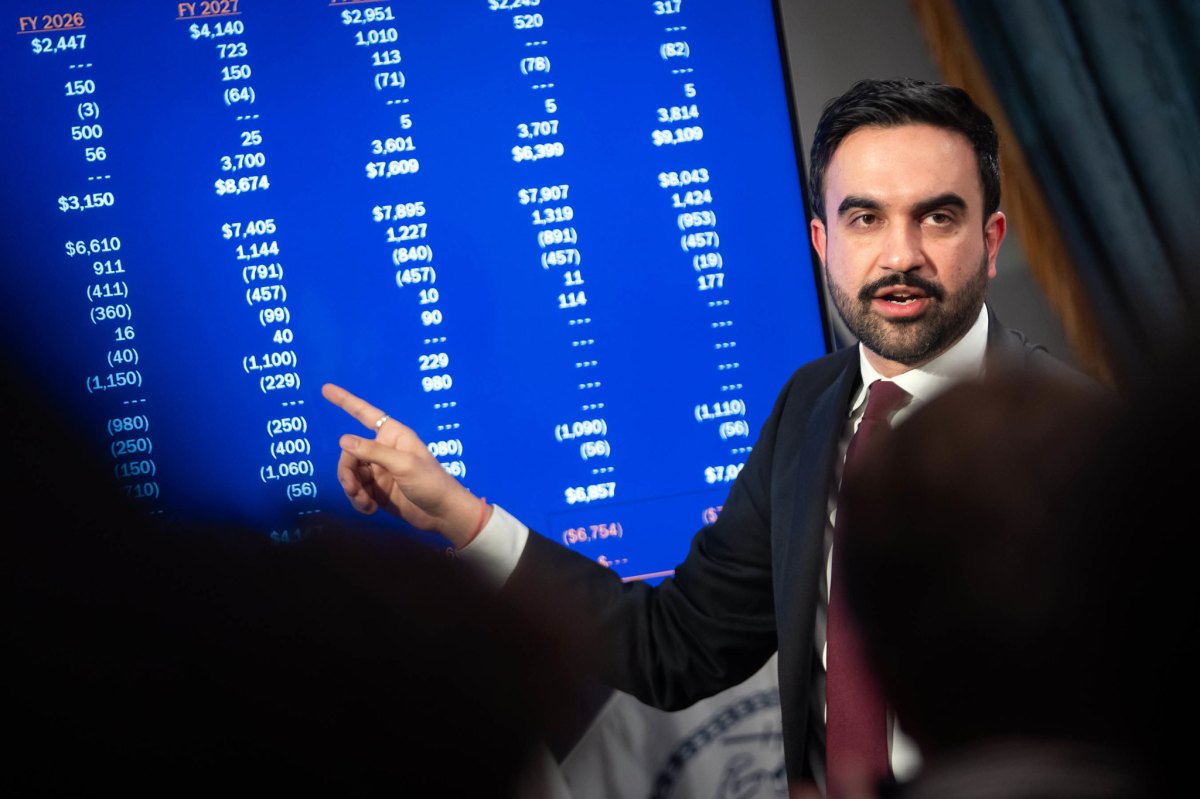 Líderes demócratas de Nueva York se distancian de la idea del alcalde Mamdani de aumentar impuestos a la propiedad y a los más ricos