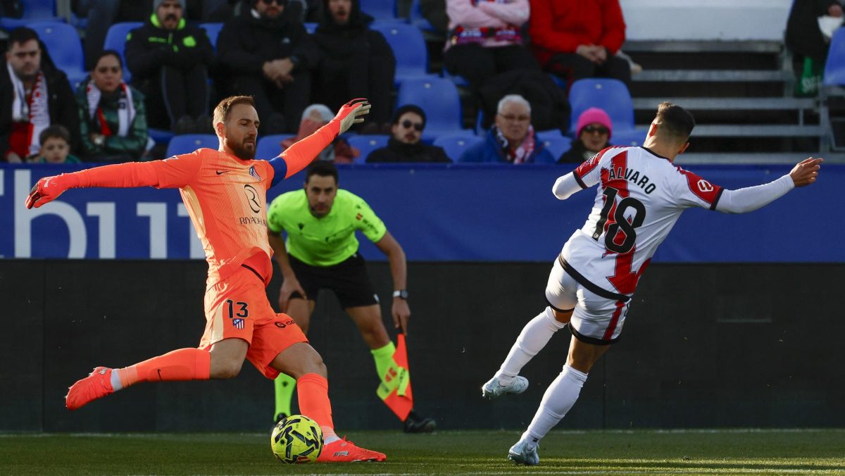 Oblak estalla tras goleada del Rayo Vallecano al Atlético y Simeone responde