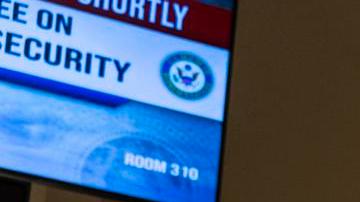 Los jefes de las dos principales agencias migratorias de Estados Unidos en la audiencia en el Congreso.