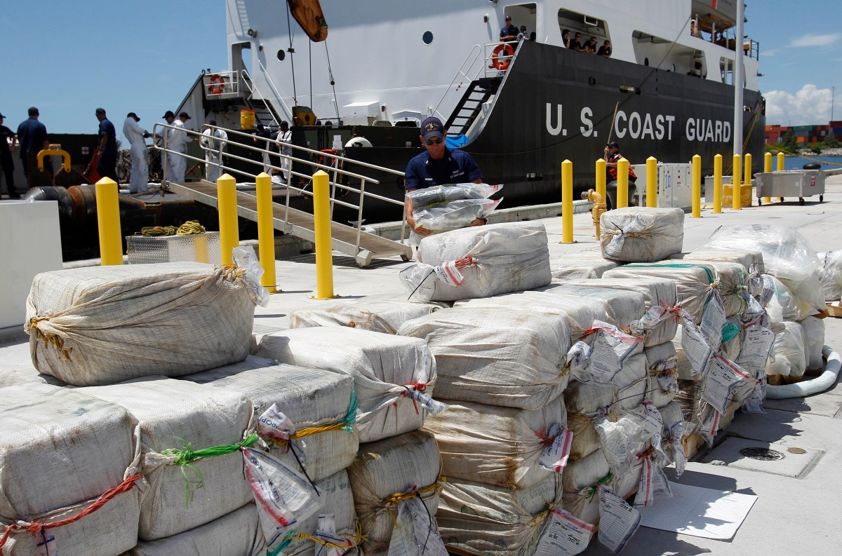 EE.UU. y Colombia capturan submarino con diez toneladas de cocaína