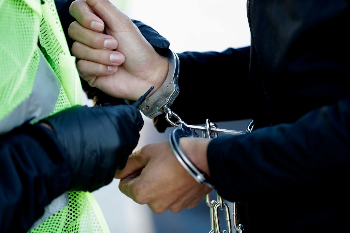 Hermanastro de adolescente de Florida que murió en pleno crucero fue acusado de asesinato