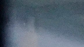 Activistas alegan que muchos usuarios de buses no tienen cómo pagar la tarifa.