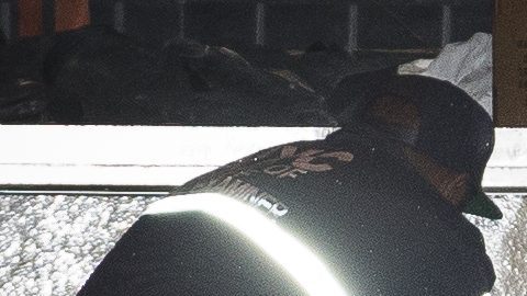 El residente en cuestión dijo que frecuentemente se escuchaba al hombre discutir con una mujer que lo visitaba.