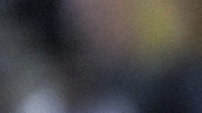 Dana Sandoval, de Guadalajara, a la izquierda, y Jana Gutiérrez, de América, durante un partido de vuelta de cuartos de final de la liga mexicana de fútbol femenino en la Ciudad de México, el lunes 11 de noviembre de 2024. Imagen referencial.