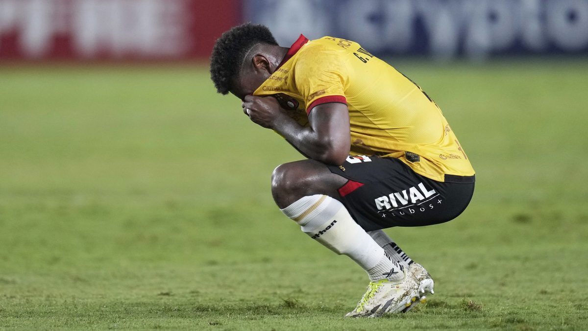 Detienen al presidente de Barcelona de Ecuador por presunto lavado de activos