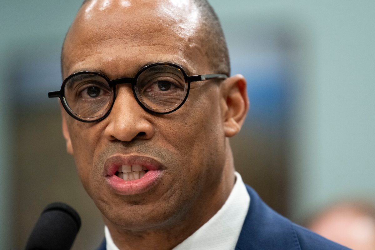 Regla propuesta por HUD busca que solo ciudadanos estadounidenses ocupen espacios de vivienda pública o subsidiada