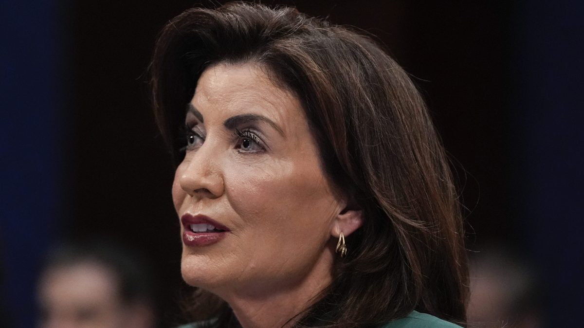 Nueva York legaliza muerte asistida con protección adicional que entrará en vigor en julio