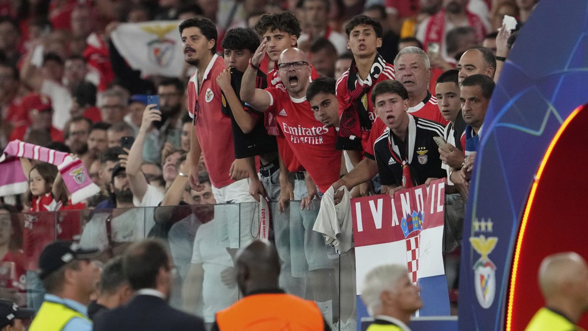 Cinco socios del Benfica suspendidos por comportamiento racista ante el Real Madrid