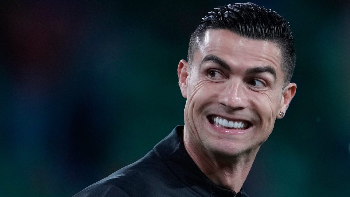 Cristiano Ronaldo compra 25% del Almería del fútbol de España